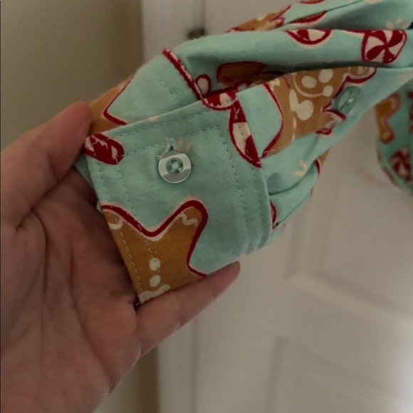 Disney Parks Mint Gingerbread  CandyCane Holiday Christmas Mickey Pajama  Set - Picture 6 of 10